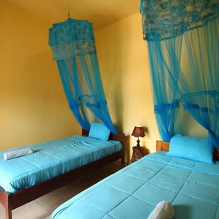 Edy Homestay Munduk Szoba fotó